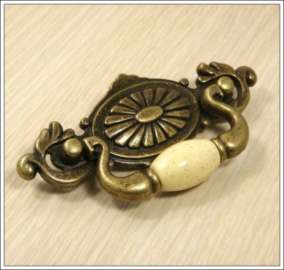 10Pcs New Design Antique Kitchen Cabinet And Drawer Pull(C.C.:96mm,Length:116mm) [Cabinet Handle 165|]