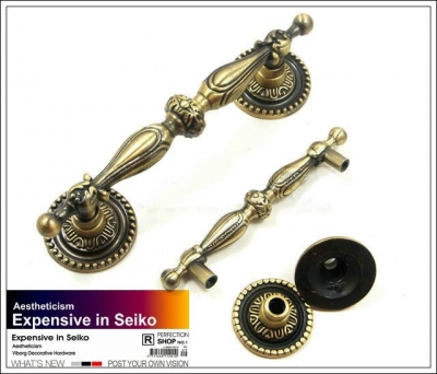Classical style Bronze Antique Style Cabinet Pull Door Handle( C.C.64 mm Length:90 mm)