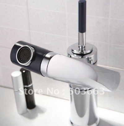 Bathroom Basin & Kitchen Sink Chrome Swivel Spray Mix Tap Sink Faucet YS3980