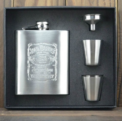 Travel Stainless Stee Flagon Set 1*7OZ Flagon&2*Goblets&1*Filling Funnel Gift Box Packing Whisky Hip Flask