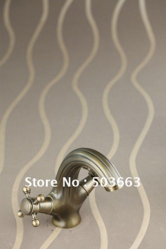 NEW Double Handles Antique Brass Bathroom Faucet Kitchen Basin Sink Mixer Tap CM0141