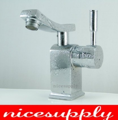 brand new deck mount single hole polished chrome kitchen sink mixer basin faucet brass tap L-5600