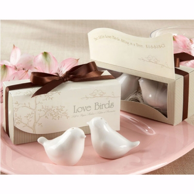 "Love Birds in the Window" Salt & Pepper Ceramic Shakers,Wedding Party Favor,Free Shipping [Kitchenware 12|]