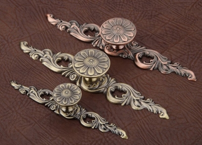 Europe Style Classical Cabinet Drawer Pull Handle And Knob Antique Copper small size ( L:113MM H:23MM )