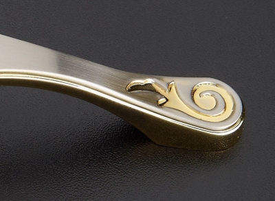 Cook House Fitting Ambry Pull Handle And Drawer&Closet Door Knob Mixed Color Golden on both sides ( C:C:96MM L:122MM)