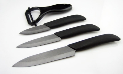 VICTORY 4pcs/set, 3"+4"+5"+peeler Black Blade Ceramic Knife Set + Retail Box,Ceramic Knives , CE FDA Certified