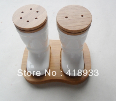 Shoe Shape Cruet Set Salt And Pepper shakers Caster Ceramics kitchen tools E556 (FREE SHIPPING)