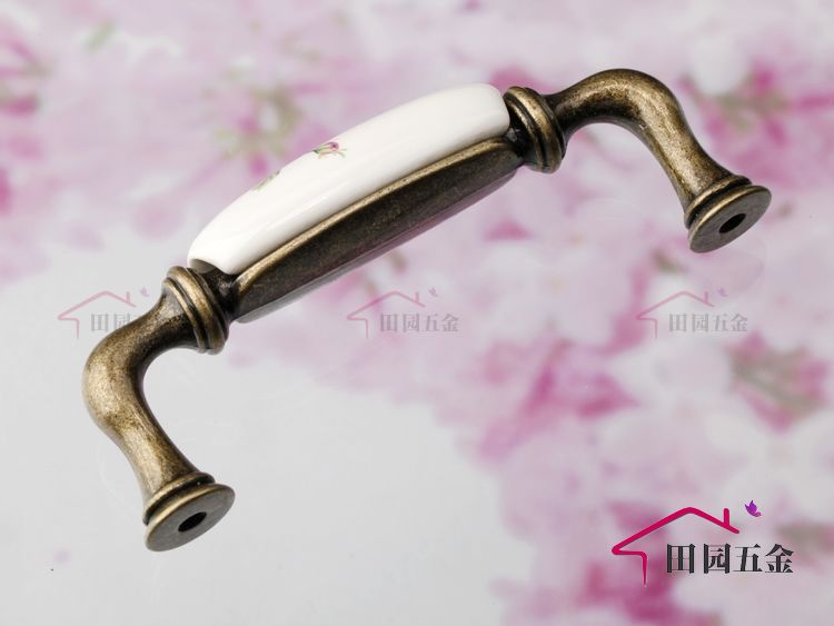 AJ07AB 96mm long and bend ceramic handle with budding flower for drawer/cupboard/cabinet