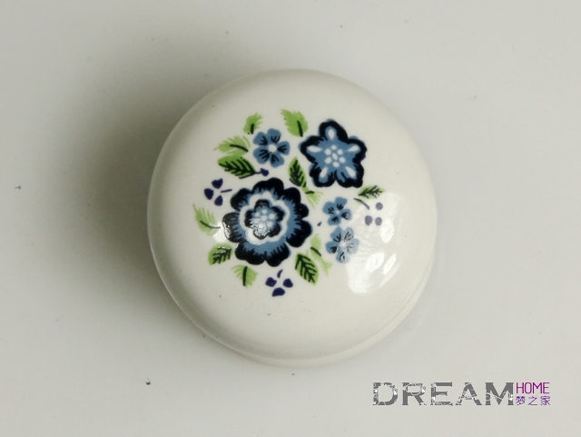 AN43 33mm diameter small fat round ceramic knob with blue broken flowers for cabinet
