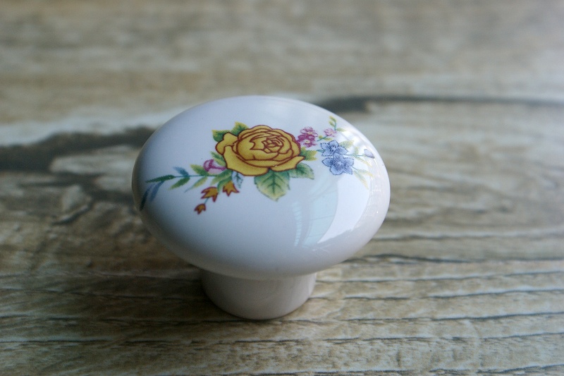 AP42 large round with yellow rose antiqued ceramic knob for drawer/wardrobe/cabinet