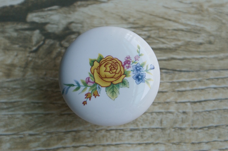 AR42 single hole small round antiqued ceramic knob with yellow rose for drawer/wardrobe/cabinet