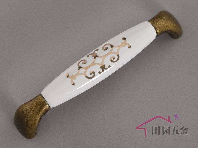 MAAQ88AB 128mm hole distance grand green ancient and antiqued golden flower ceramic handle with long pull for cabinet
