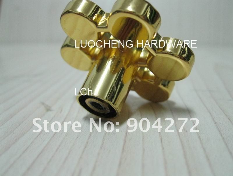 50PCS/ LOT FREE SHIPPING FLOWER CLEAR CRYSTAL KNOBS WITH ALUMINIUM ALLOY GOLD METAL PART