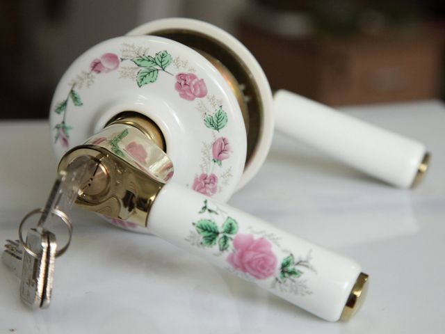 C03SBTZ gold ceramic copper lock cylinder handle locks with beautiful pink roses pattern for door