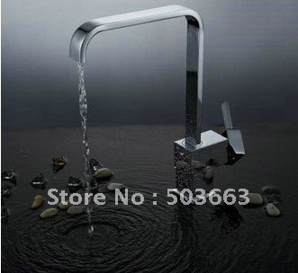 NEW Brand Fashion Swivel Kitchen Sink Faucet Chrome Mixer Brass Basin Tap CM0905