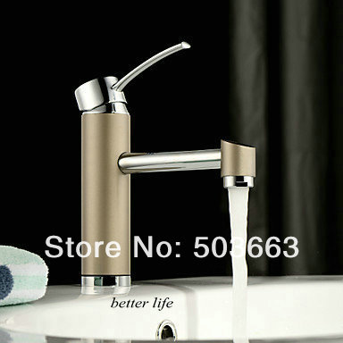 Chrome-Single-Handle-Centerset-Bathroom-Sink-Faucet_jafbld1359971311545.jpg