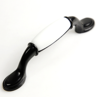 AA00B 96mm hole distance long and flat black and white ceramic handles for drawer/cabinet