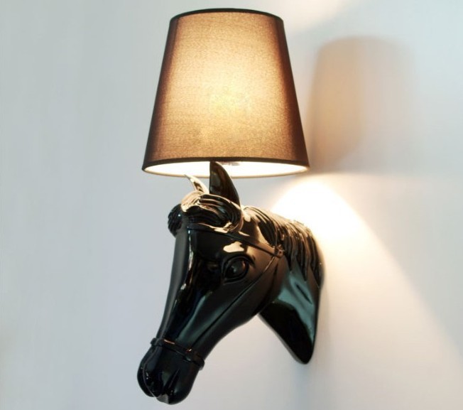 2pcs/lot selling modern horse head resin wall lamp european style sconce creative wall light
