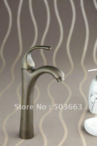 Traditional style Antique Brass Bathroom Faucet Kitchen Basin Sink Mixer Tap CM0139