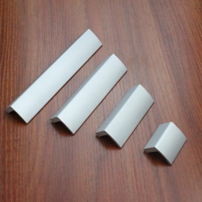 Free Shipping! 50pcs/ lot 128/96/64/32mm clear crystal handles with ?aluminium alloy chrome metal part item specifics