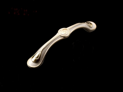 1015-96 96mm hole distance ivory-white with gold antiqued alloy handles for drawer/wardrobe/cupboard [pulls-098-2]
