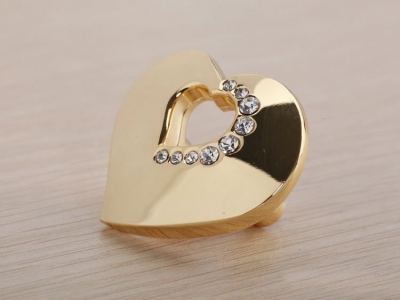 K9 Crystal Glass Gold Love Heart Handle Knob Cabinet Door New (Size: 35MM*20MM) [K9 Crystal ?Cabinet ?Handle And]