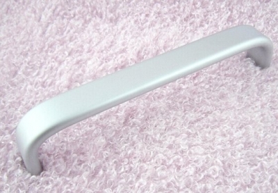 Kitchen Cabinet Handle And Drawer Handle For Kitchen Closet ?(C.C.:160mm,Length:165mm)