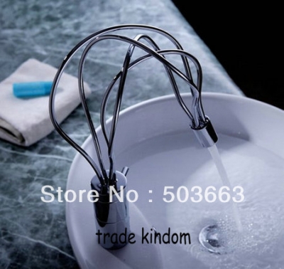 New Design Solid Brass Kitchen Sink Faucet - Chrome Finish Vessel Mixer Tap L-218