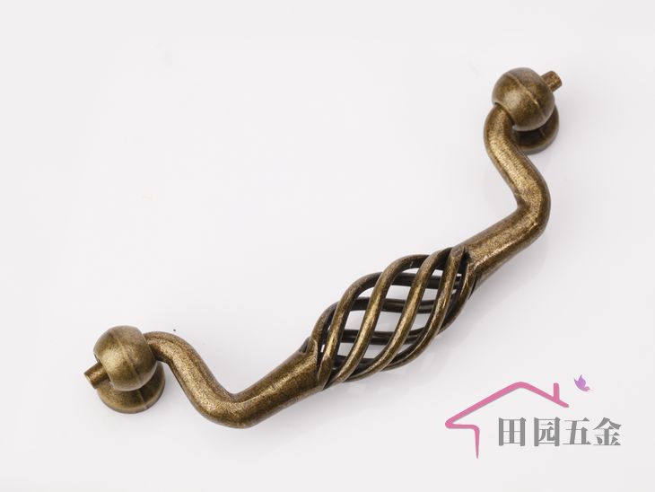 MUV-96Q 96mm hole distance bird-cage shaped bronze antiqued alloy hanging handle for drawer/cupboard