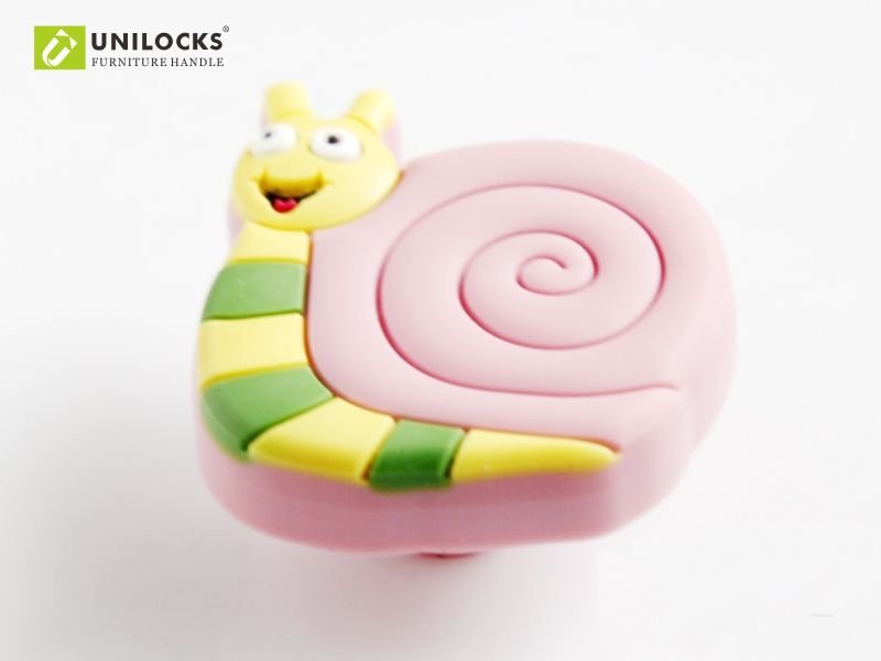 Pink snail-2.jpg