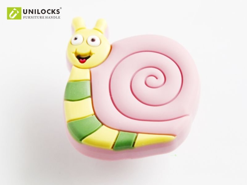 Pink snail-1.jpg