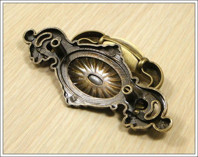 Free Shipping!!!  6Pcs/LOT New Design Antique Kitchen Cabinet And Drawer Pull(C.C.:96mm,Length:116mm)