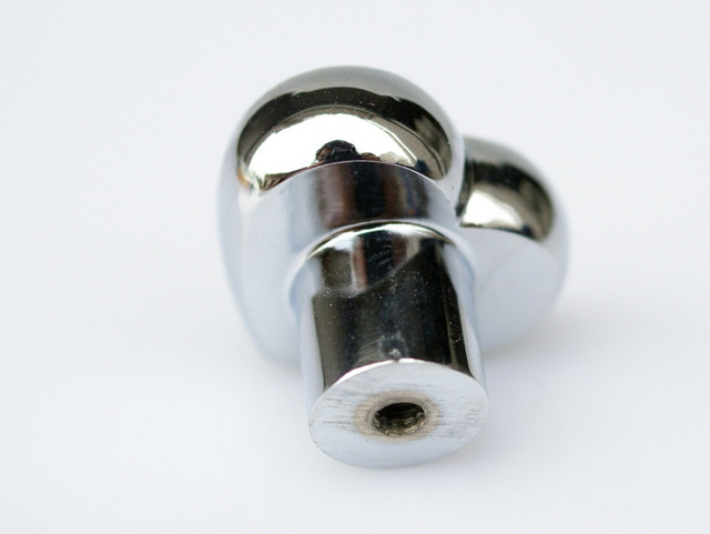3189 single hole heart-shaped aluminium knob with golden center for wardrobe/cupboard