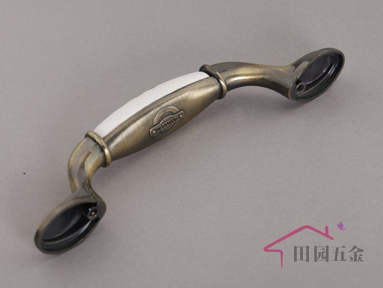 MH8225QG 96mm large long and flat green ancient and antiqued ceramic handles with gloden flower for drawer/wardrobe/cupboard/cabinet