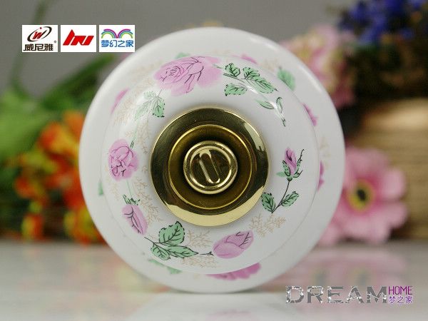 03SBT golden ceramic spherical locks with beautiful roses pattern for door