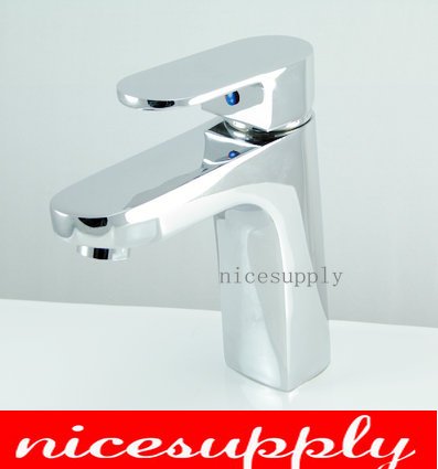 New Bathroom Deck Mount Single Hole Chrome Faucet Waterfall Mixer Tap Vanity Faucet L-5604