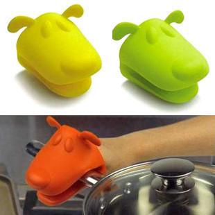 Dog&Frog Shap Durable Silicone Adiabatic Glove Softly Silicone Oven Mitt Silicone Glove