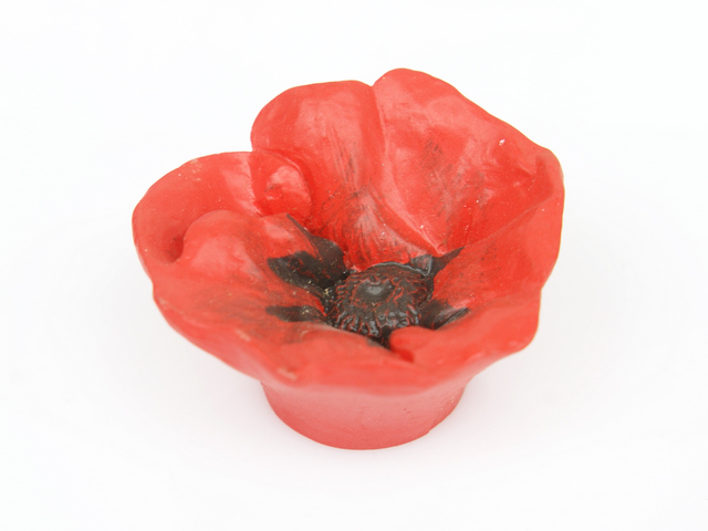 M5012 red flower with black center cartoon resin knobs for drawer/cabinet
