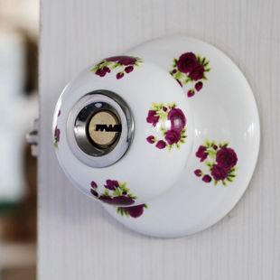 C19SST white and silvery ceramic spherical locks with purple roses pattern for door