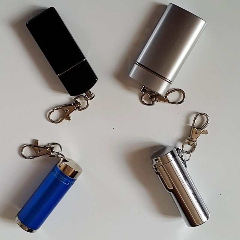new arrival aluminum alloy mini pocket ashtray with key chain clip outdoor car portable smoking tool